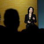 safra-catz,-the-immigrant-boss-who-supports-donald-trump