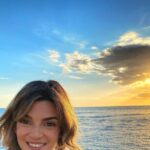 clara-lago's-bob-haircut-with-waves-is-pure-inspiration-if-we-seek-to-change-our-look-for-next-2022
