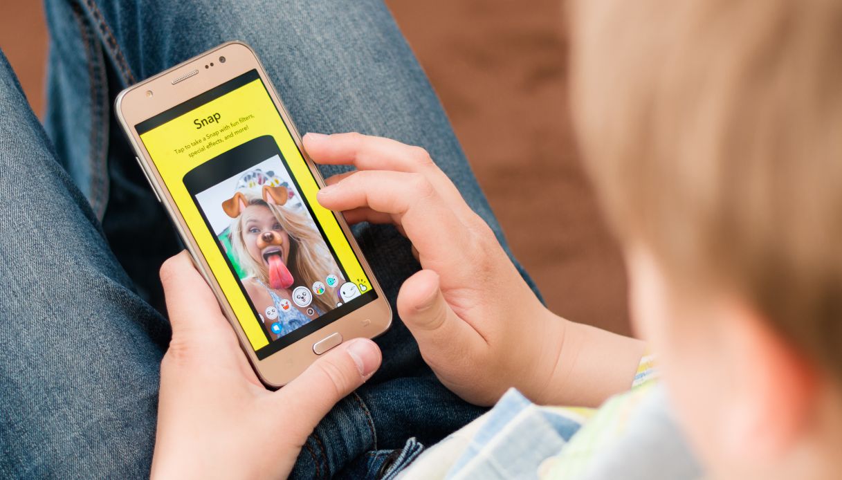 snapchat-protects-minors-with-this-new-feature-–-rb