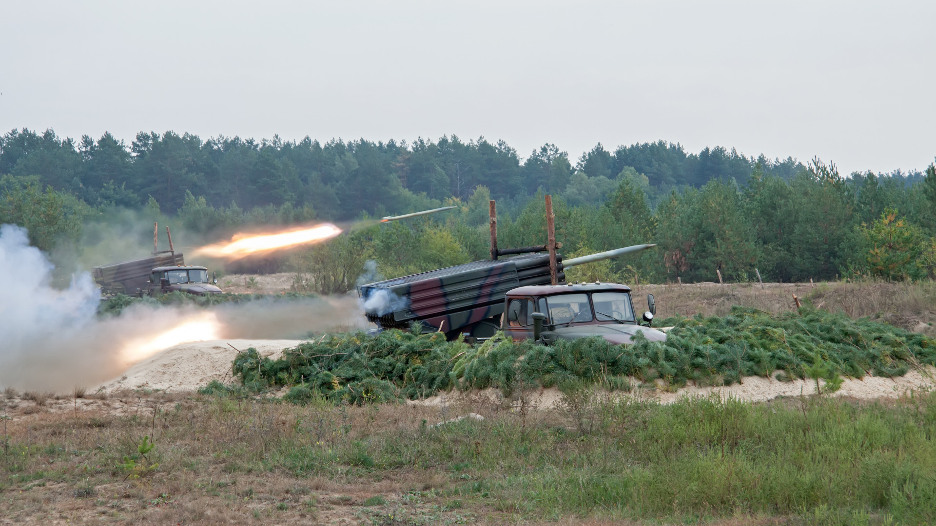 bm 21 grad raketa sorozatveto ukrajnai haboru orosz ukrajna nyari kep stock 586022
