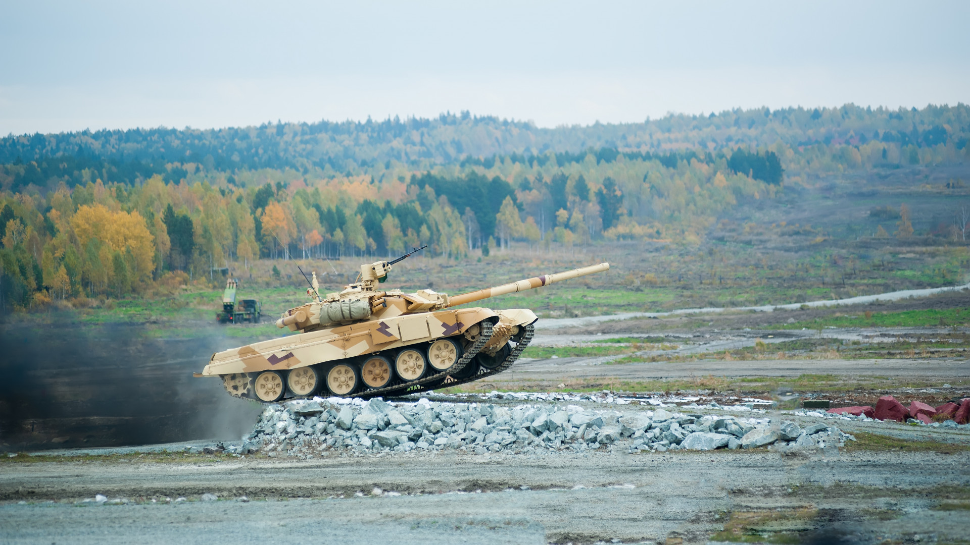 t 90sz harckocsi gyakorlat pancelos oroszorszah ukrajna orosz ukran haboru stock 613975