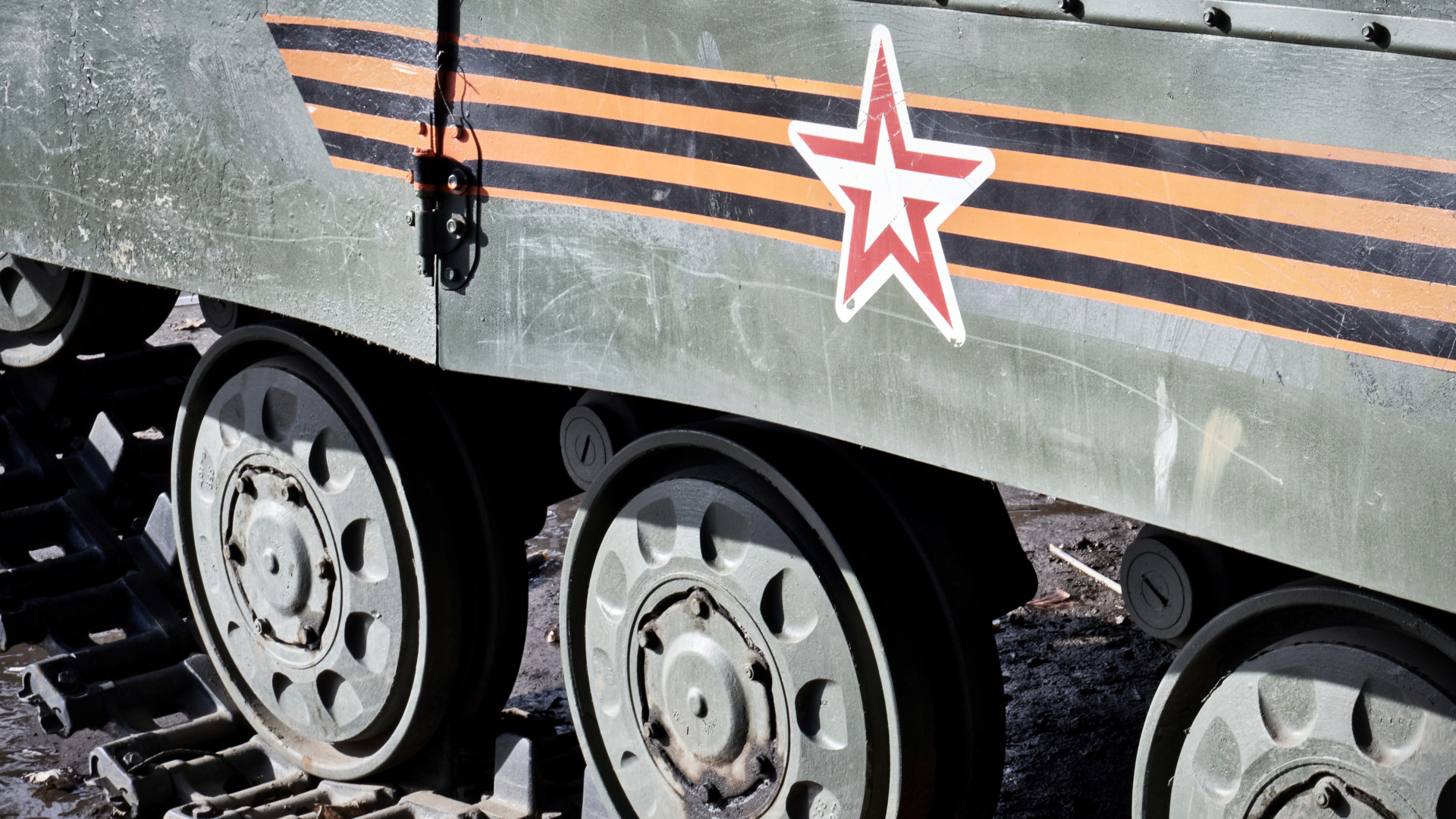 orosz tank harckocsi pancelos ukrajna ukran stock 554397