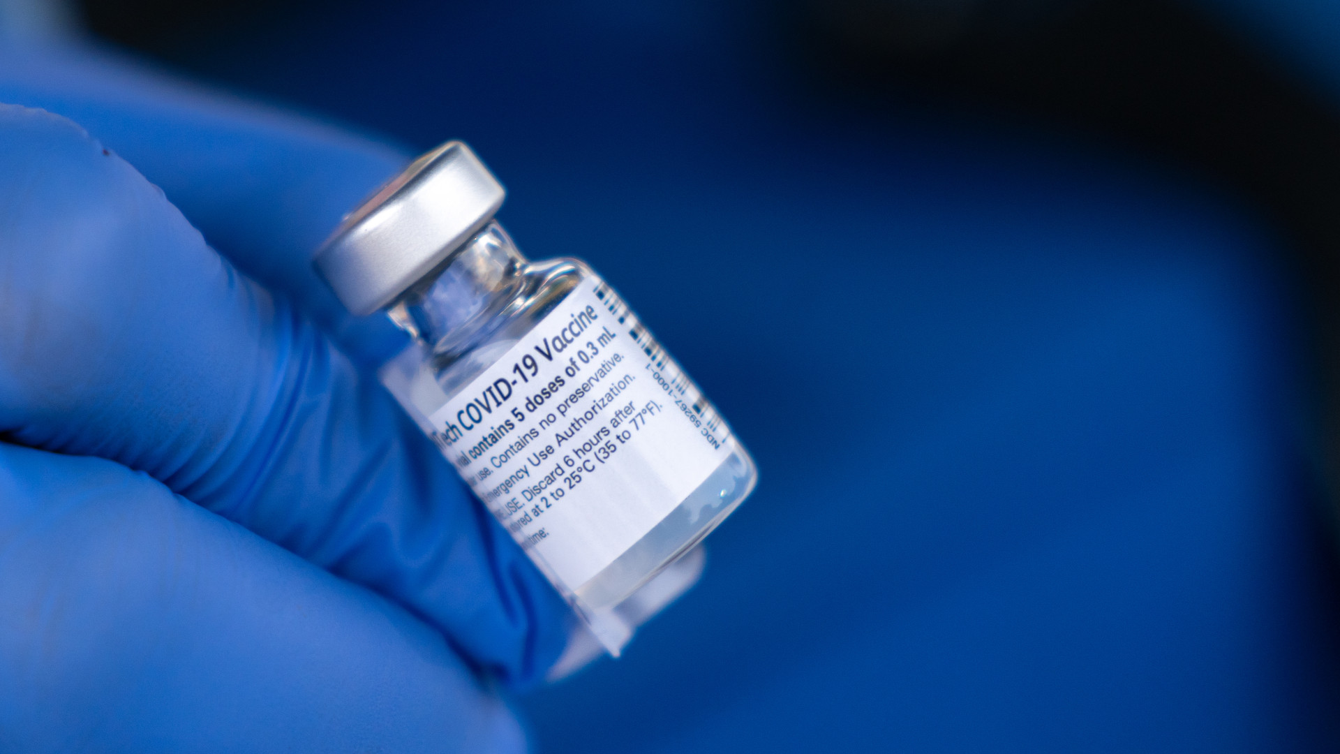 koronavirus vakcina fiola 640405